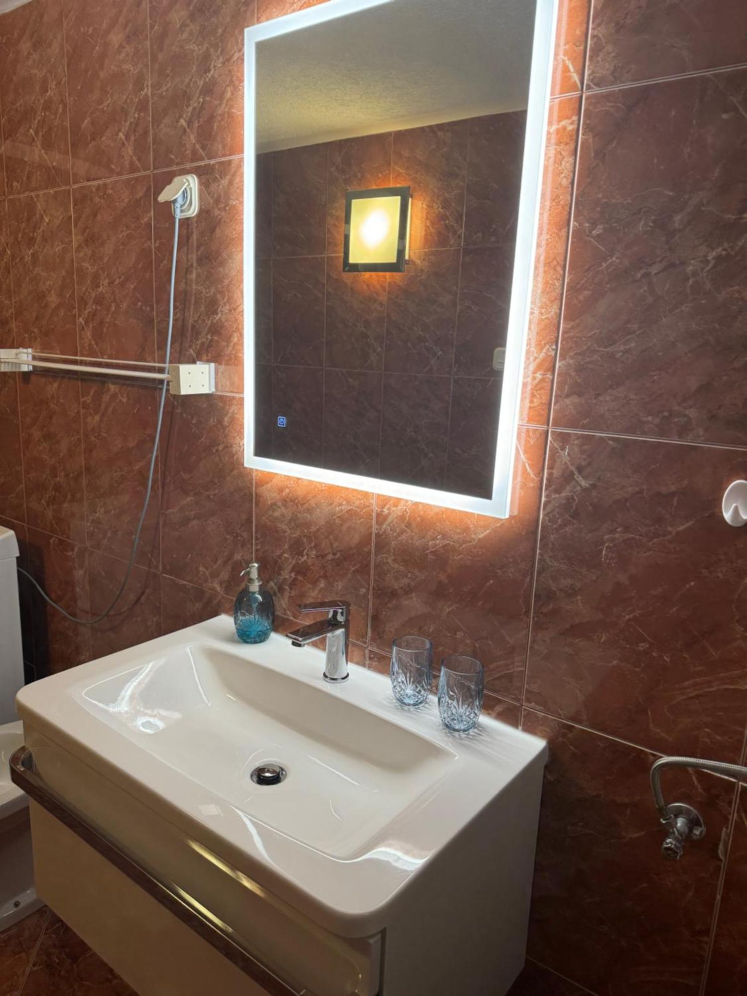 Apartamento House Riva Pirovac Exterior foto